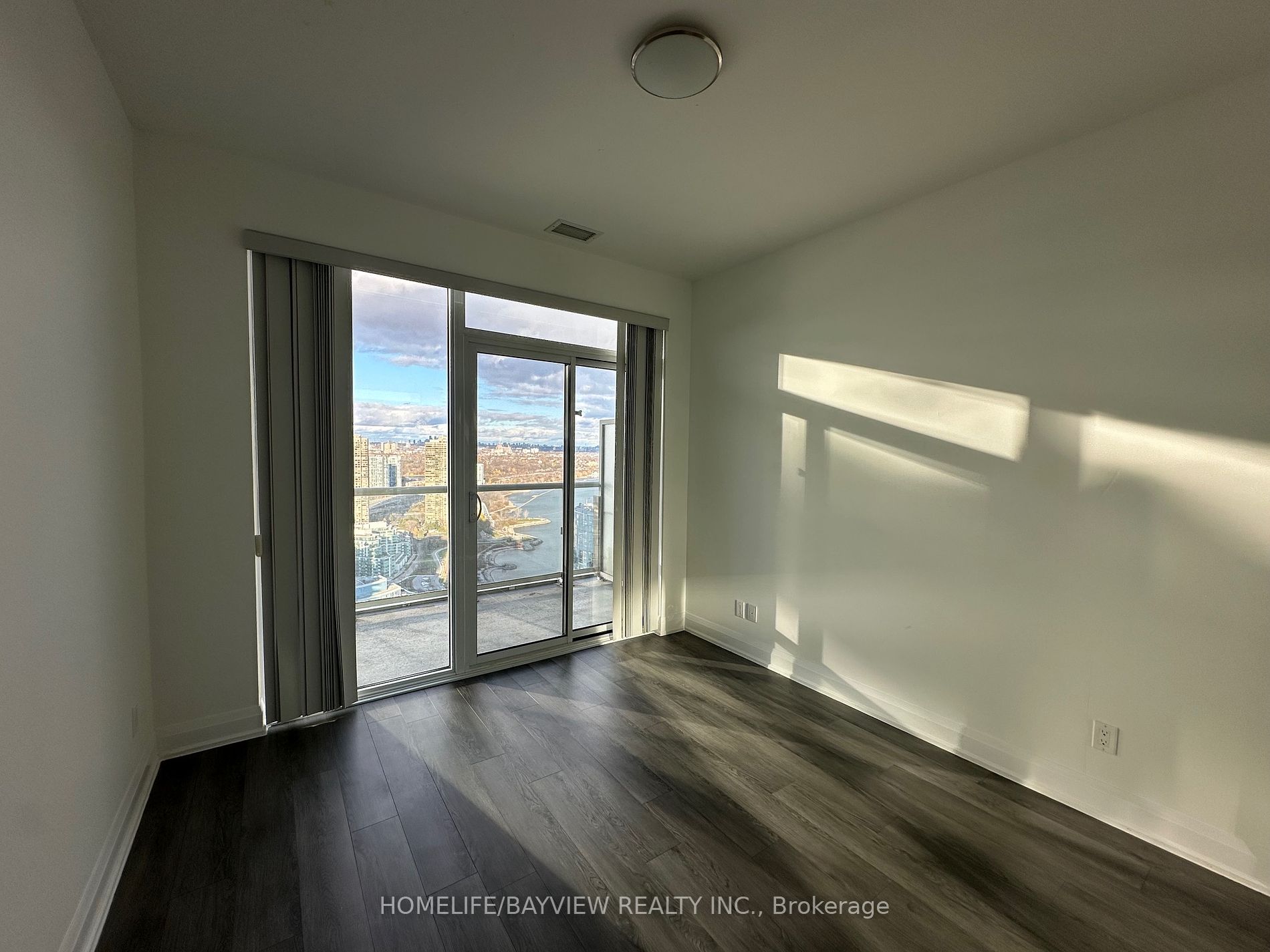 56 Annie Craig Dr, #4009