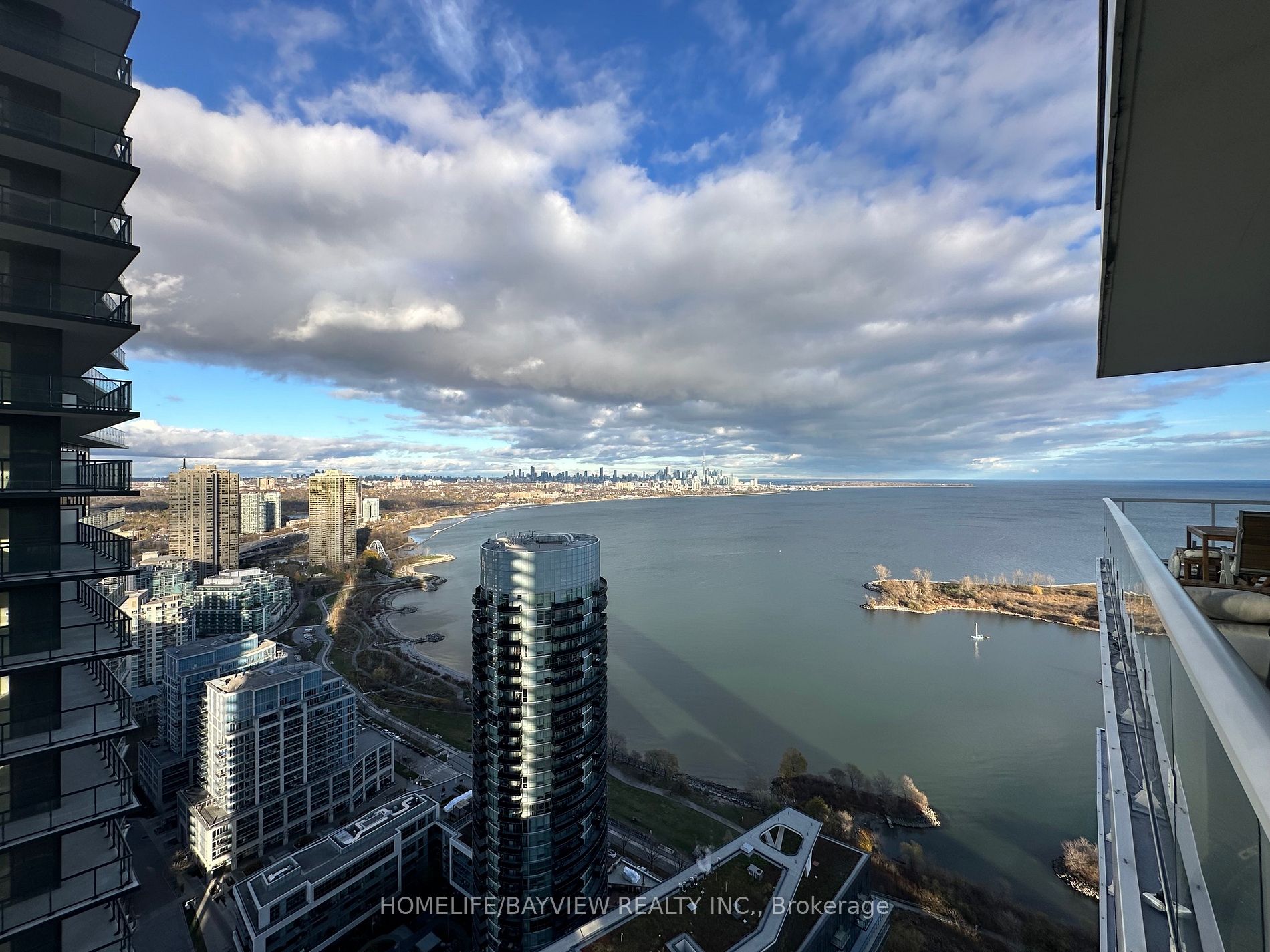 56 Annie Craig Dr, #4009