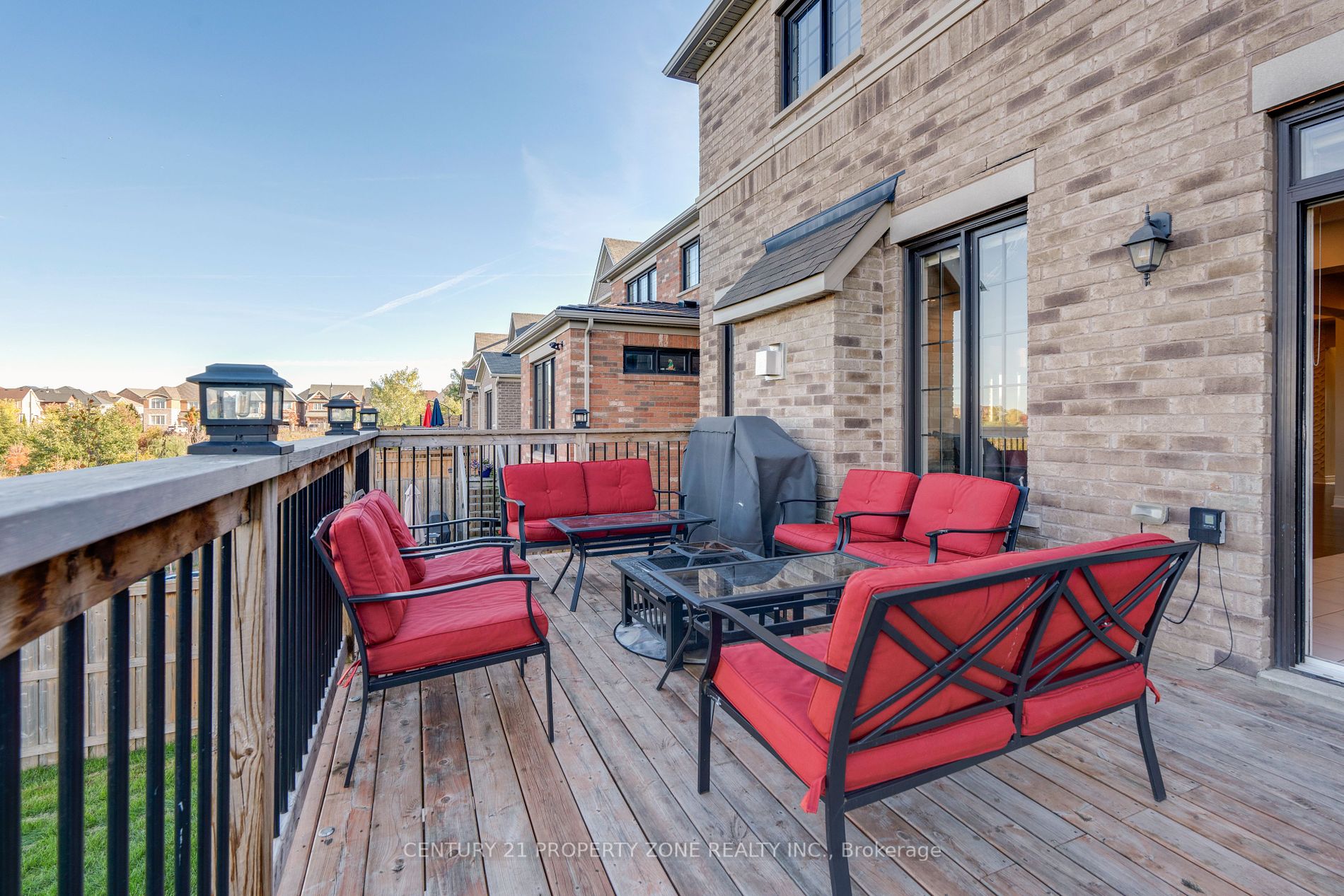 37 Alister Dr