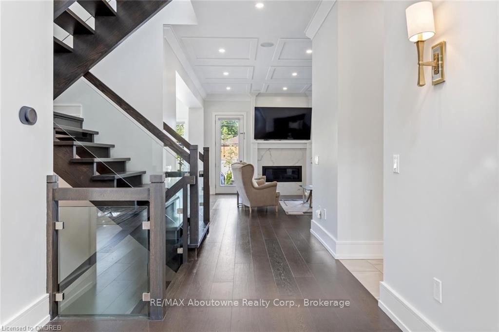 265 WOODALE Ave