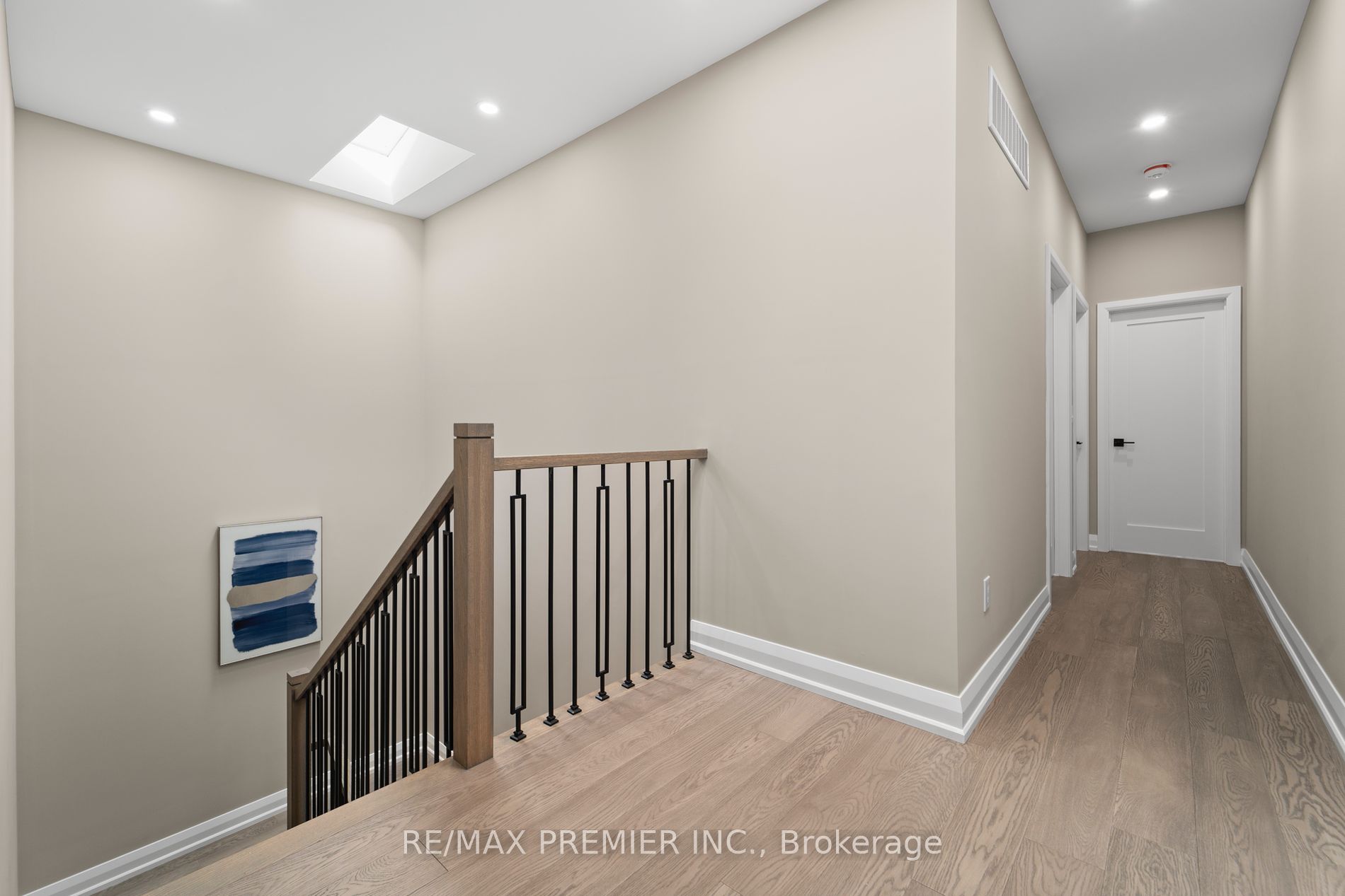 223 Hallmark Ave