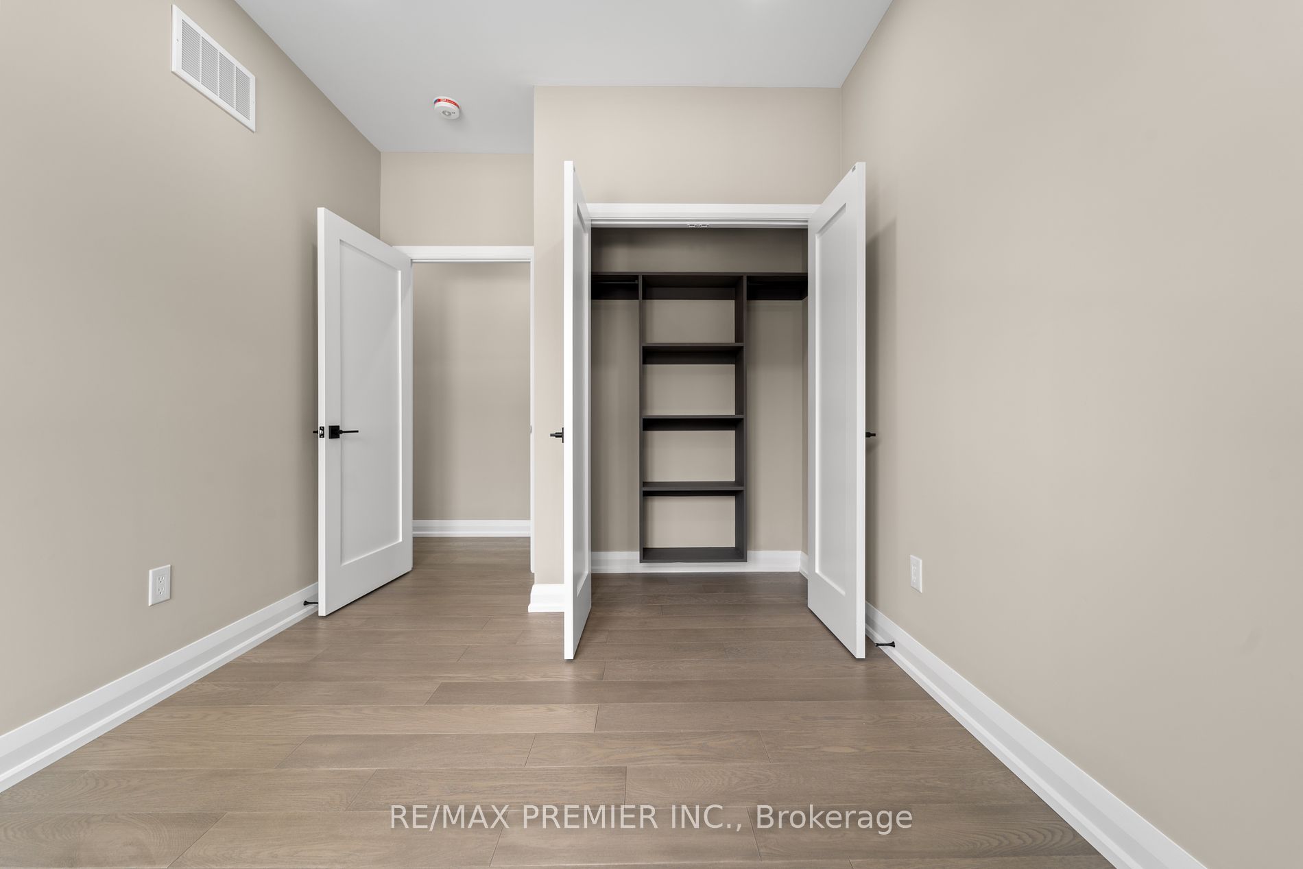 223 Hallmark Ave