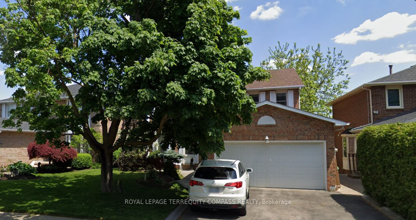 4 Esker Dr