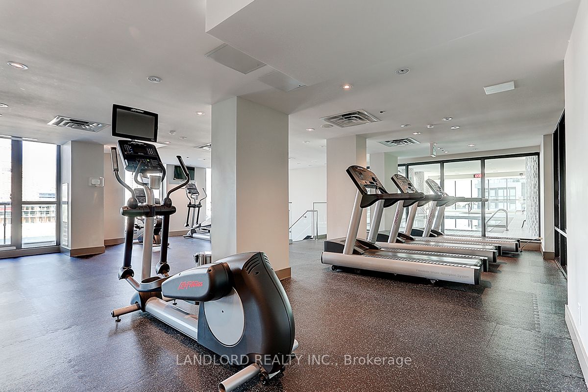 3985 Grand Park Dr, #407