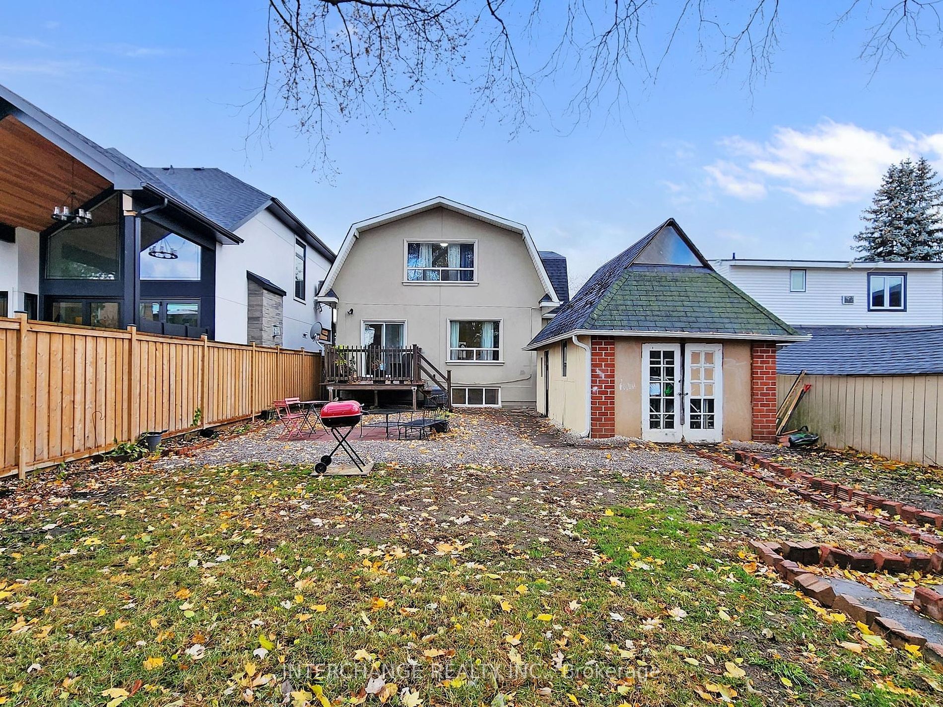 61 Gort Ave
