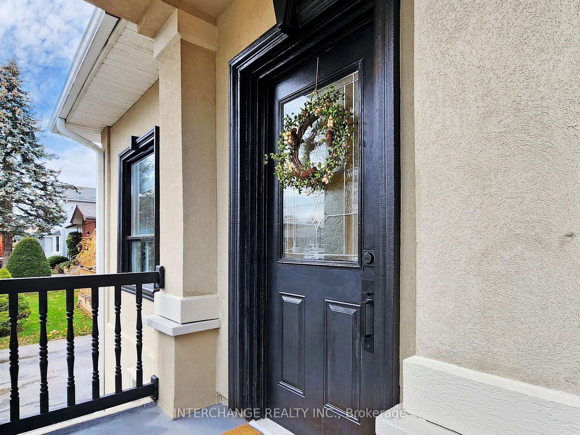 61 Gort Ave