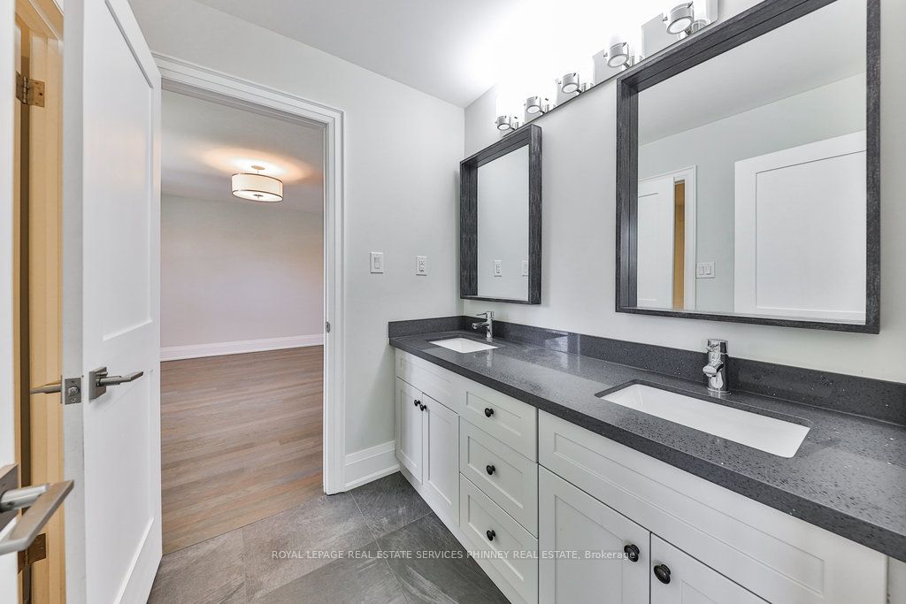 2068 Mississauga Rd