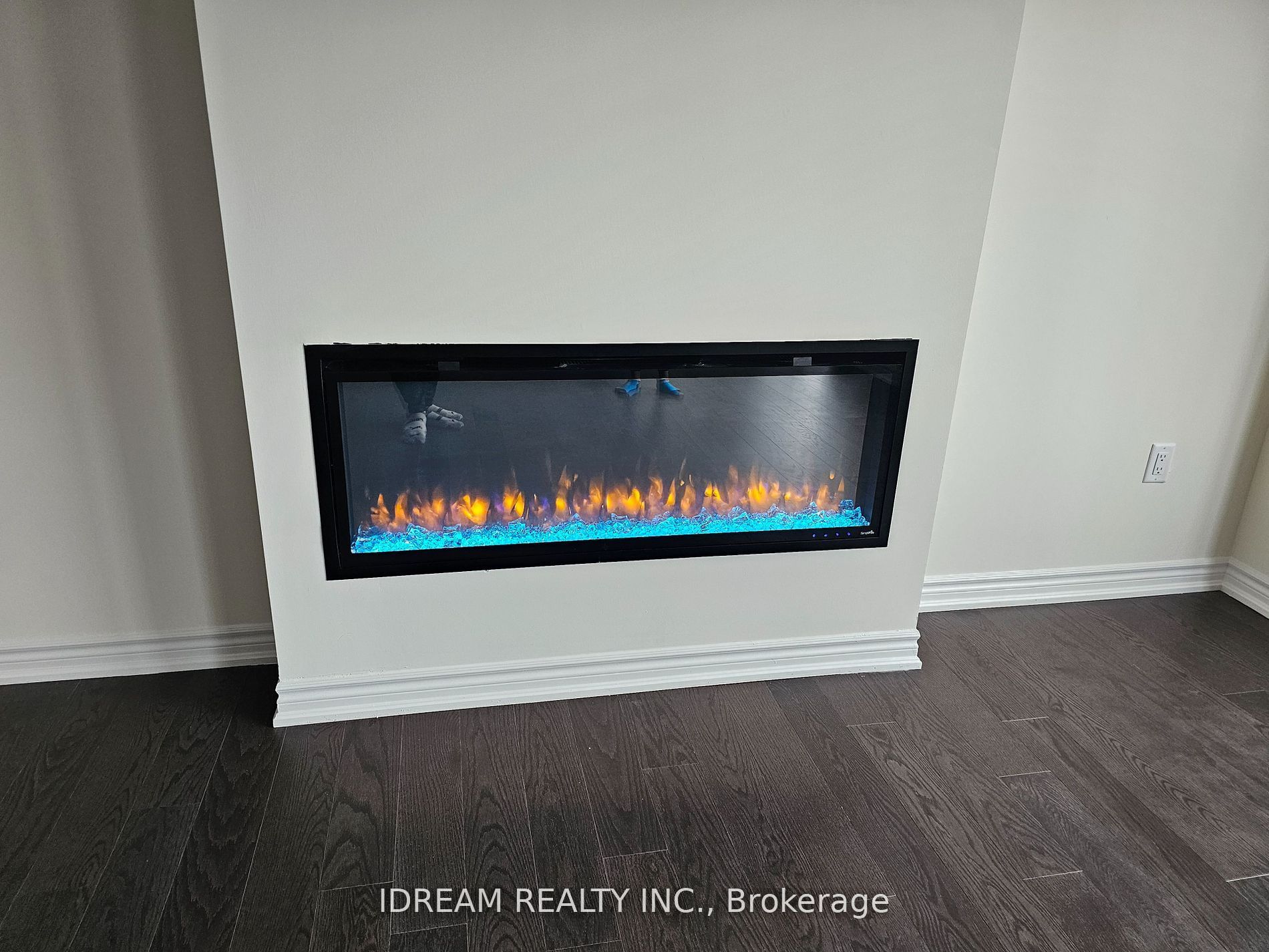34 Bavenden Cres E