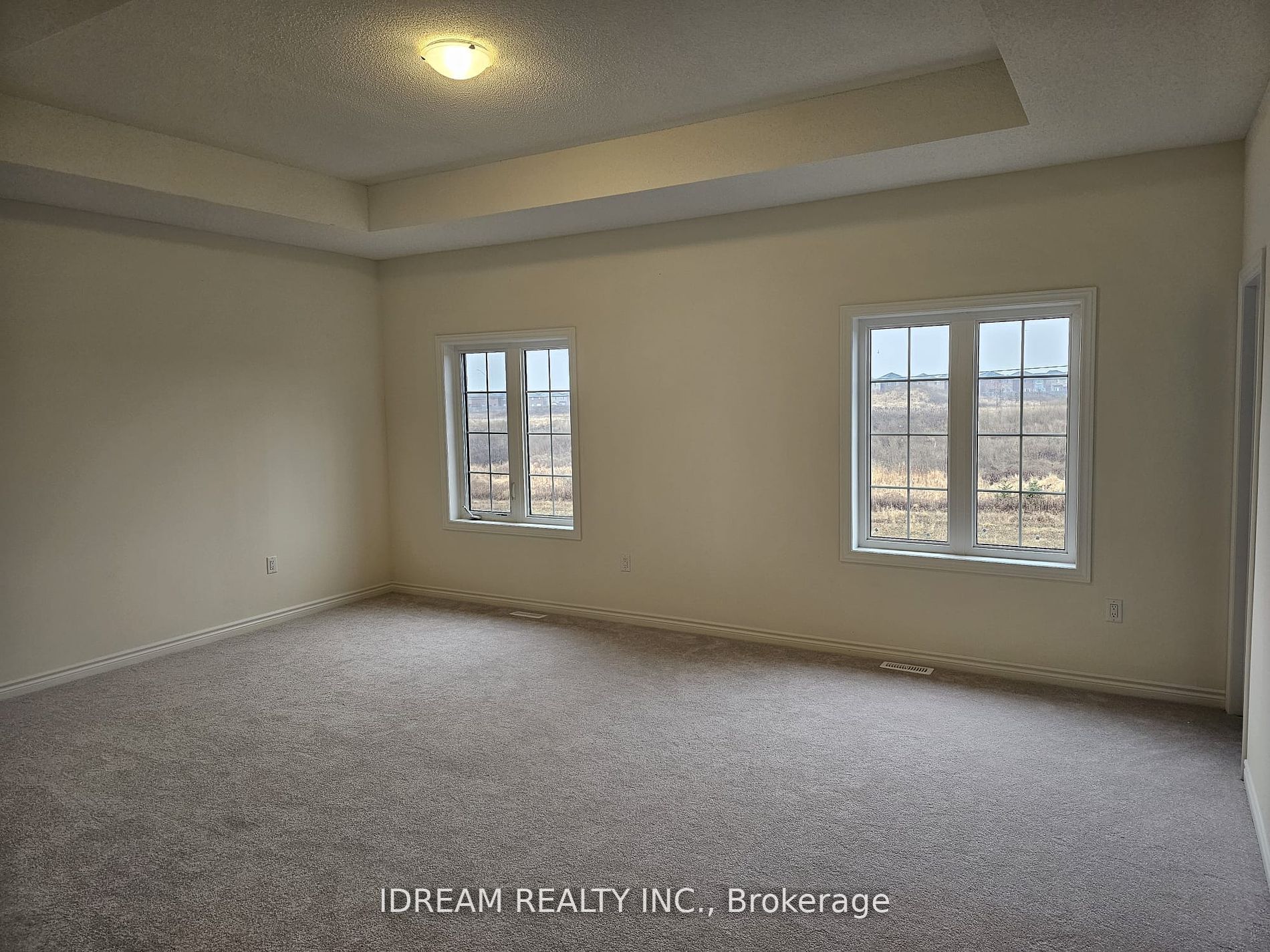34 Bavenden Cres E