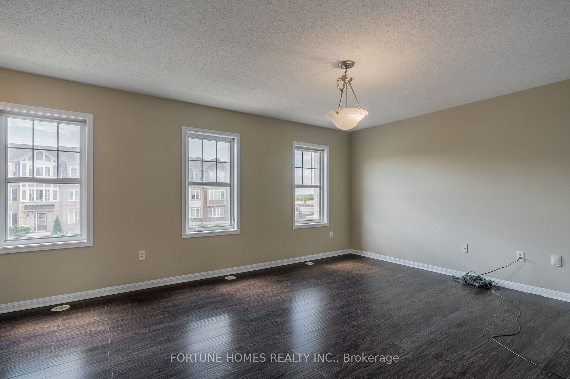 44 Ganton Hts