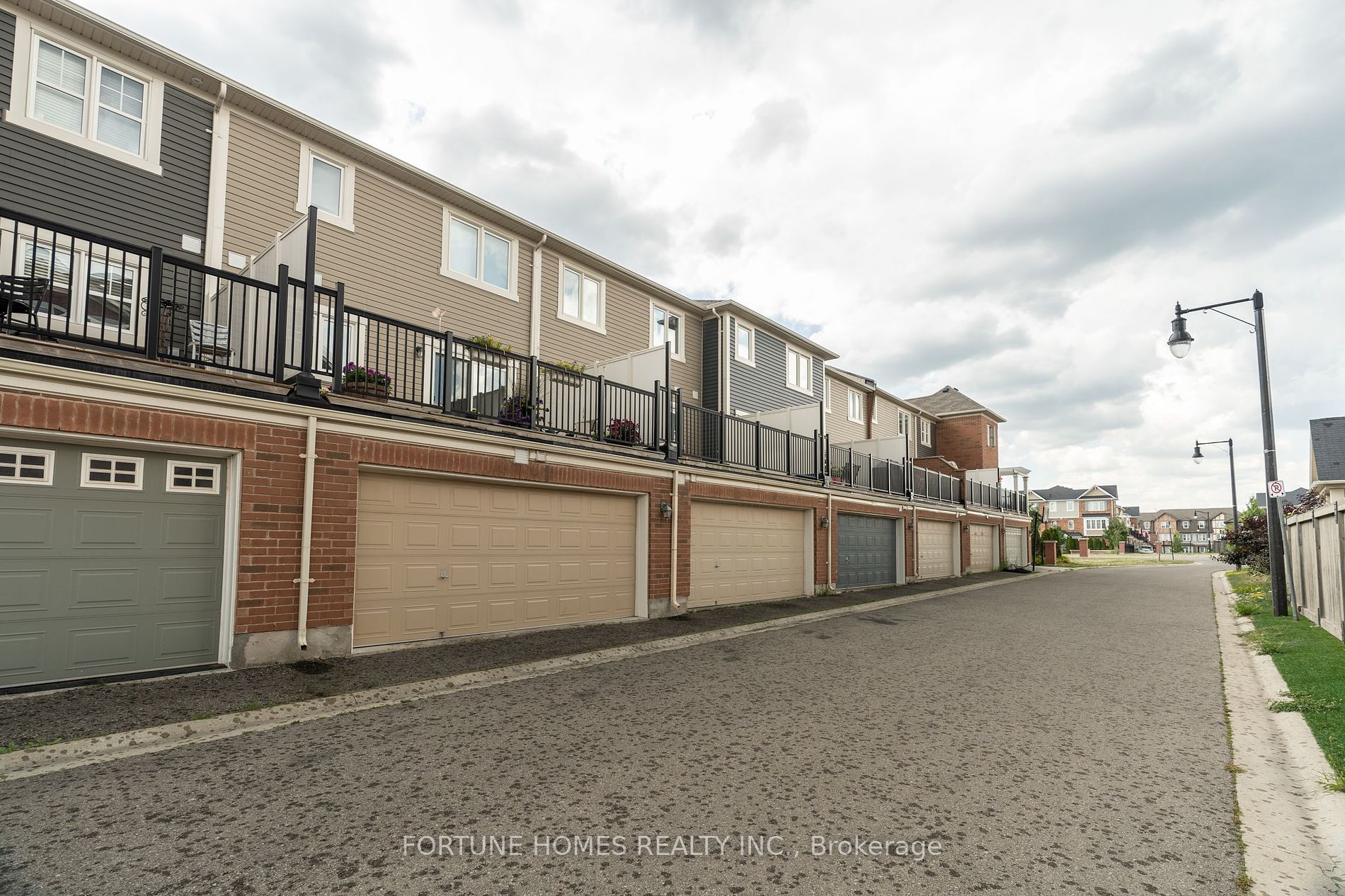 44 Ganton Hts