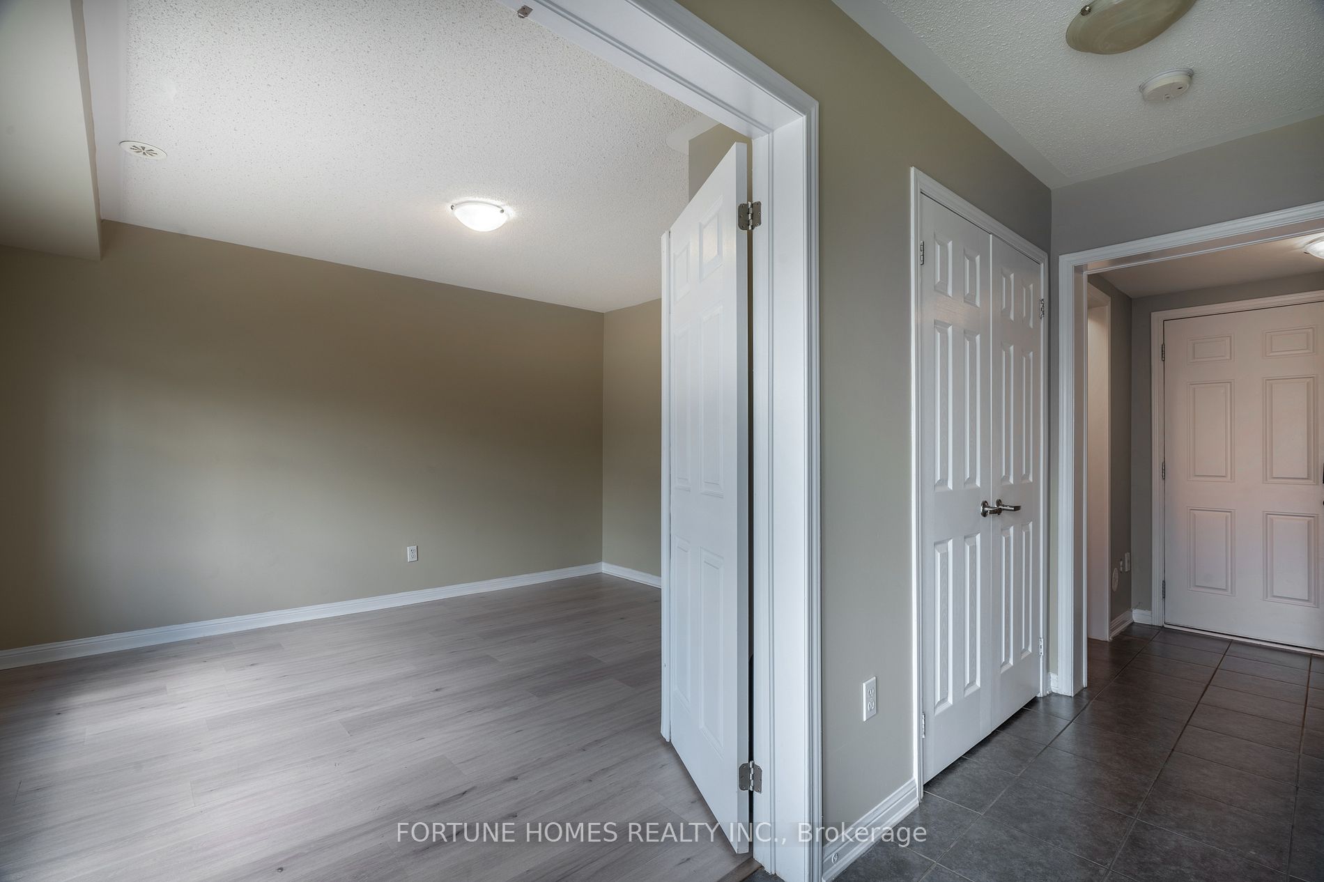 44 Ganton Hts