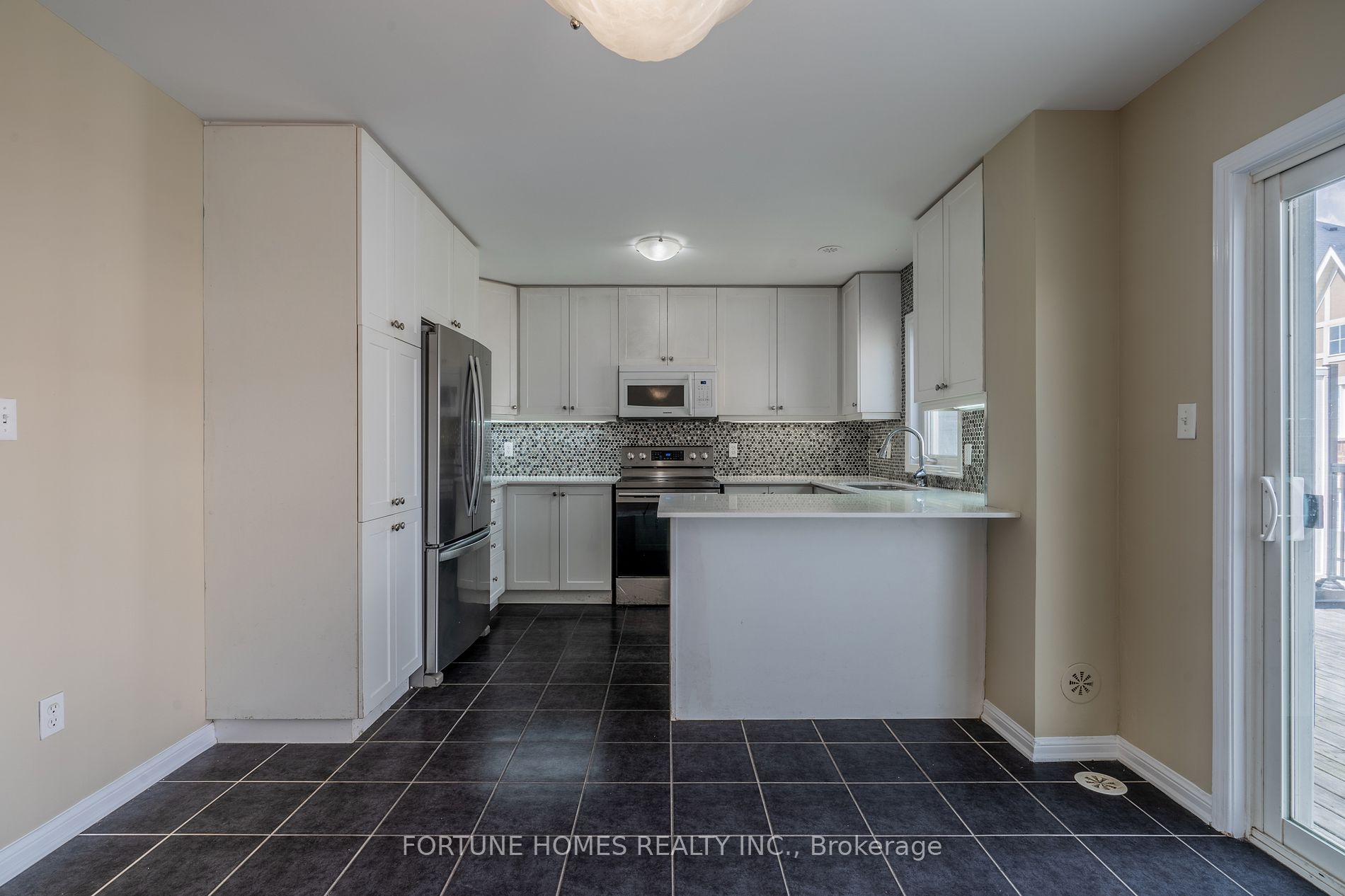 44 Ganton Hts