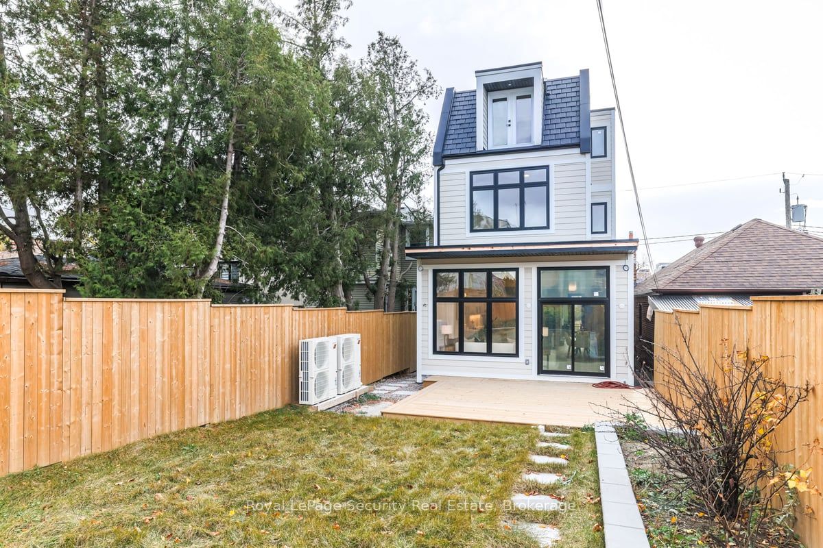 604 Ridelle Ave