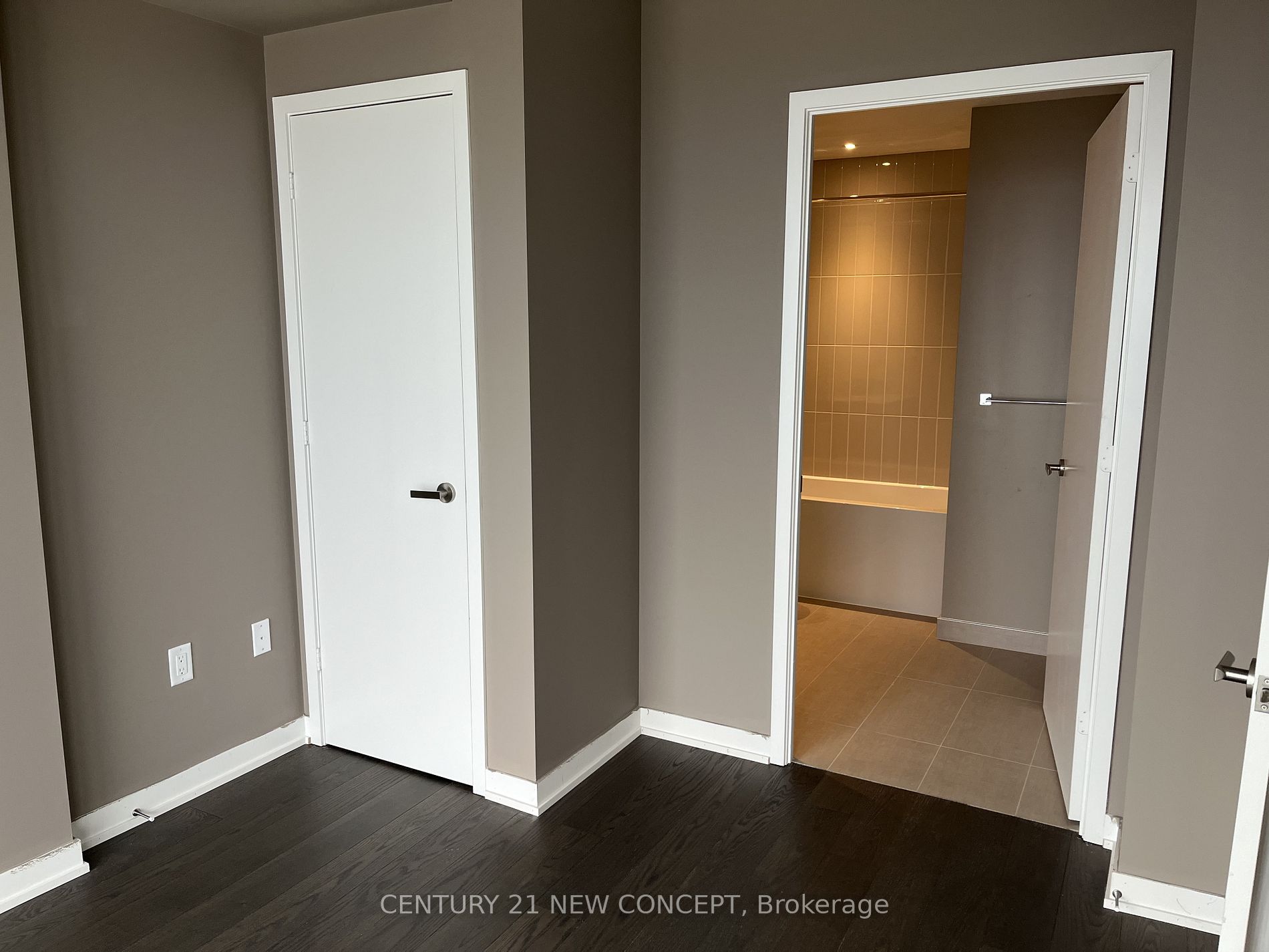 3883 Quartz Road, #4205