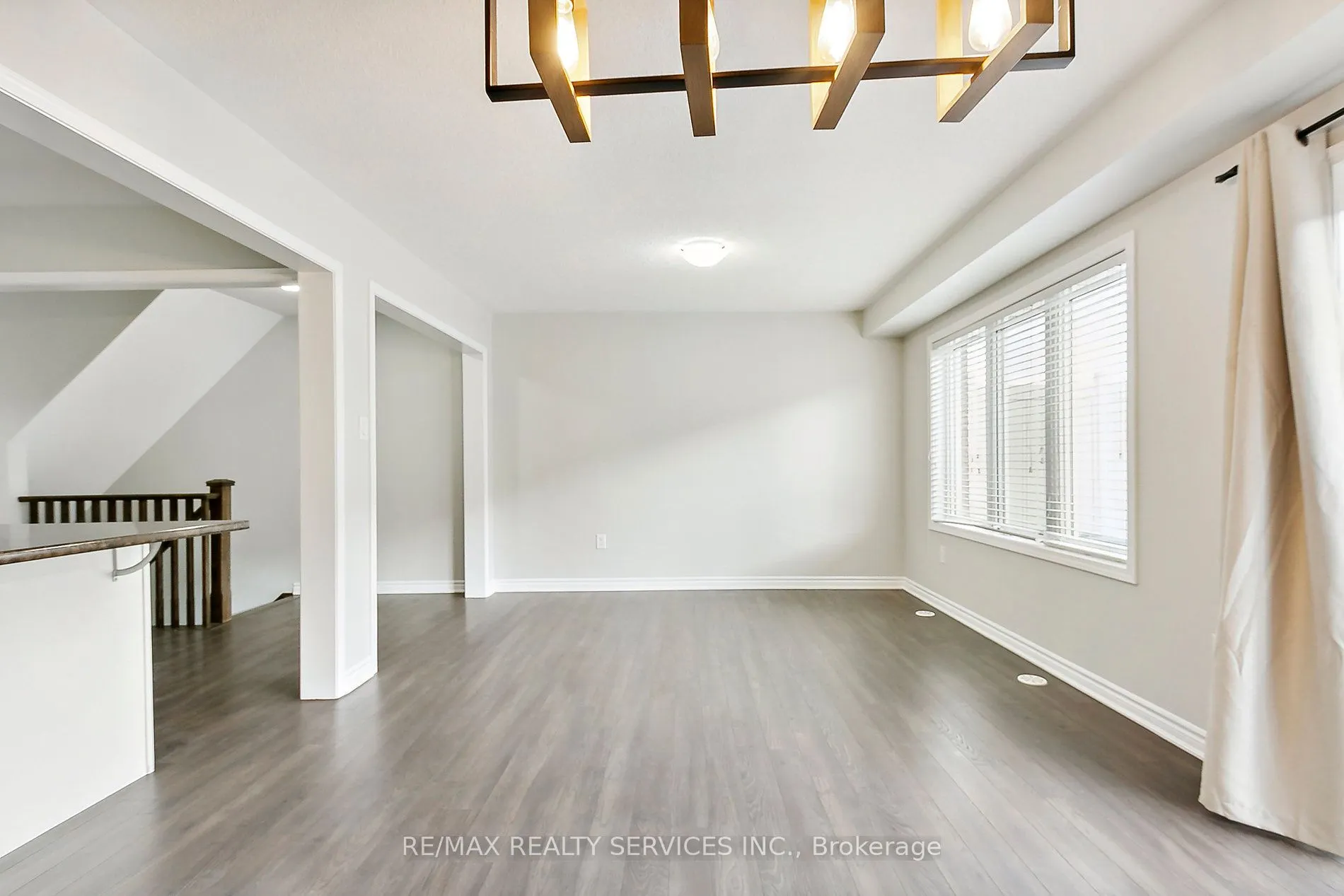 8 TOLEDO Lane