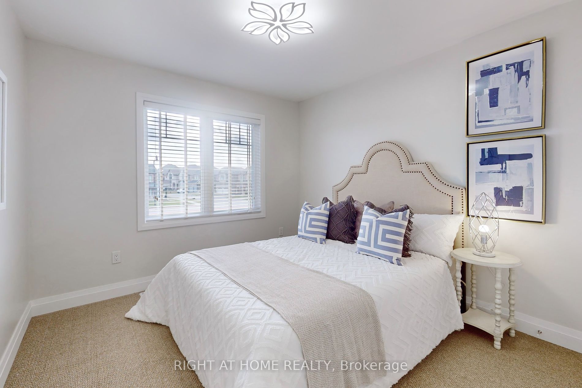 35 Oliana Way
