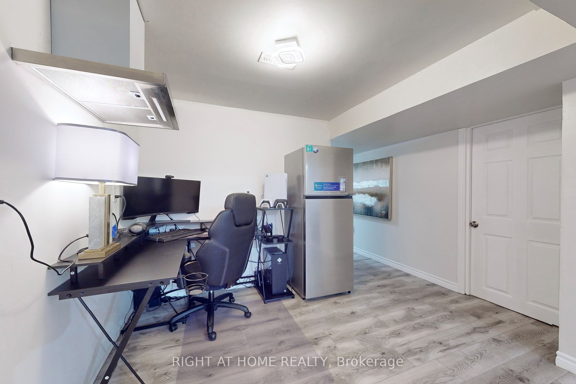 35 Oliana Way