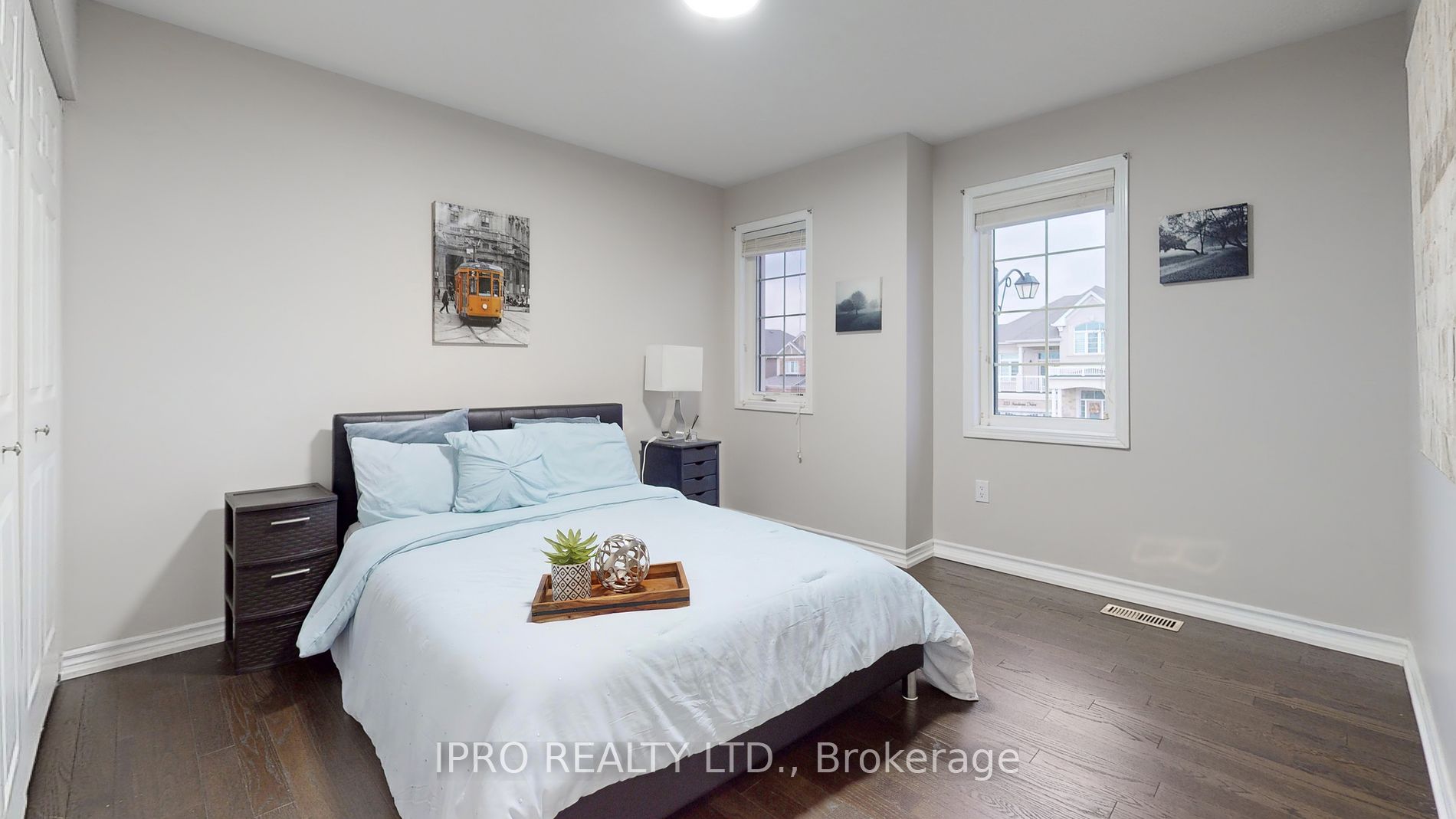 338 Trudeau Dr