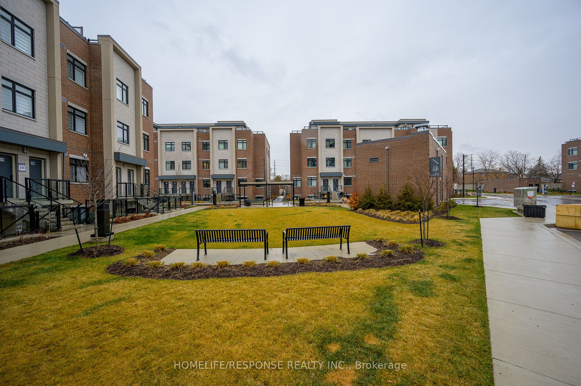 1070 DOUGLAS MCCURDY COMM, #119