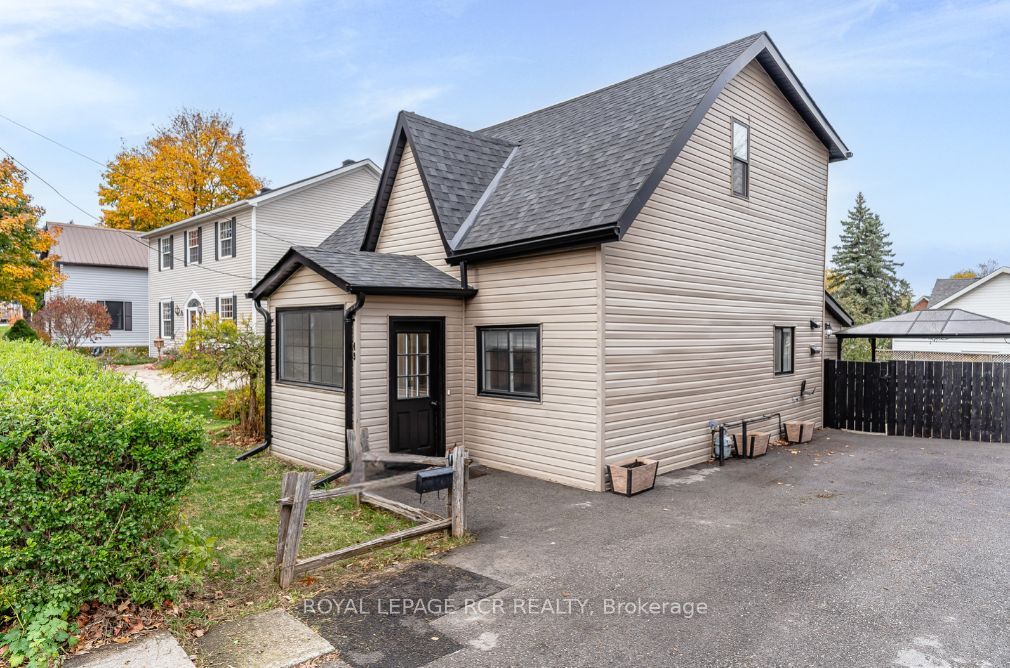 49 John St