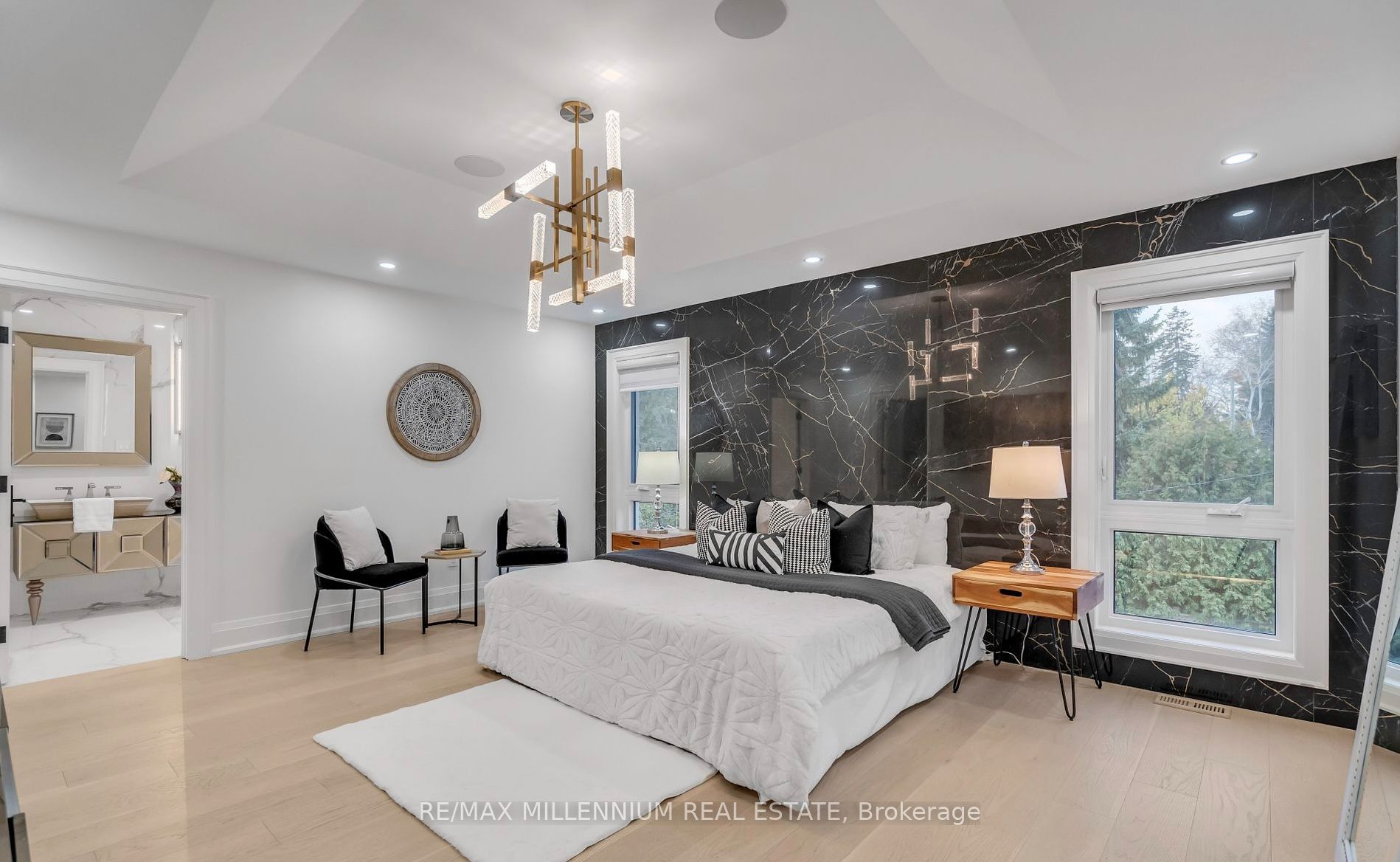 246 Edenbridge Dr