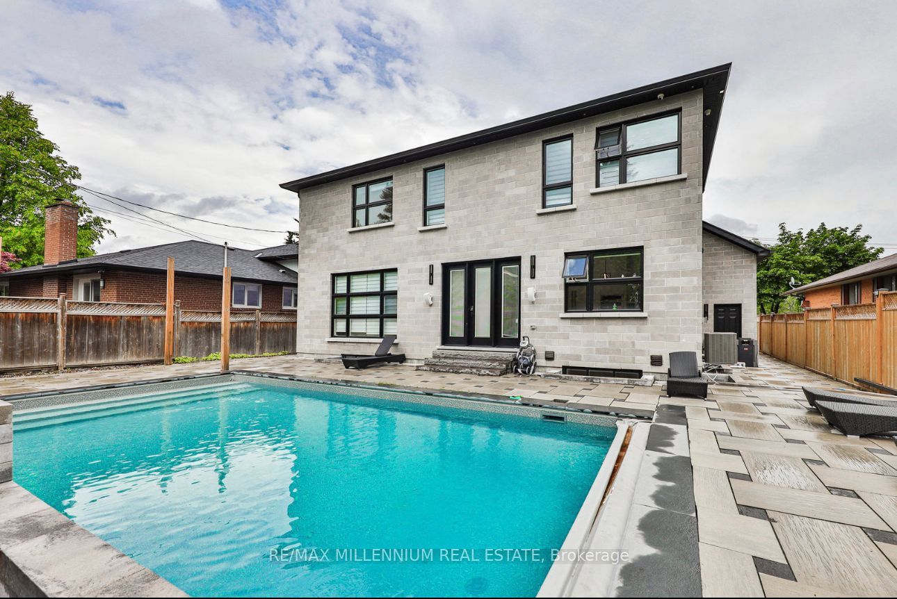 246 Edenbridge Dr