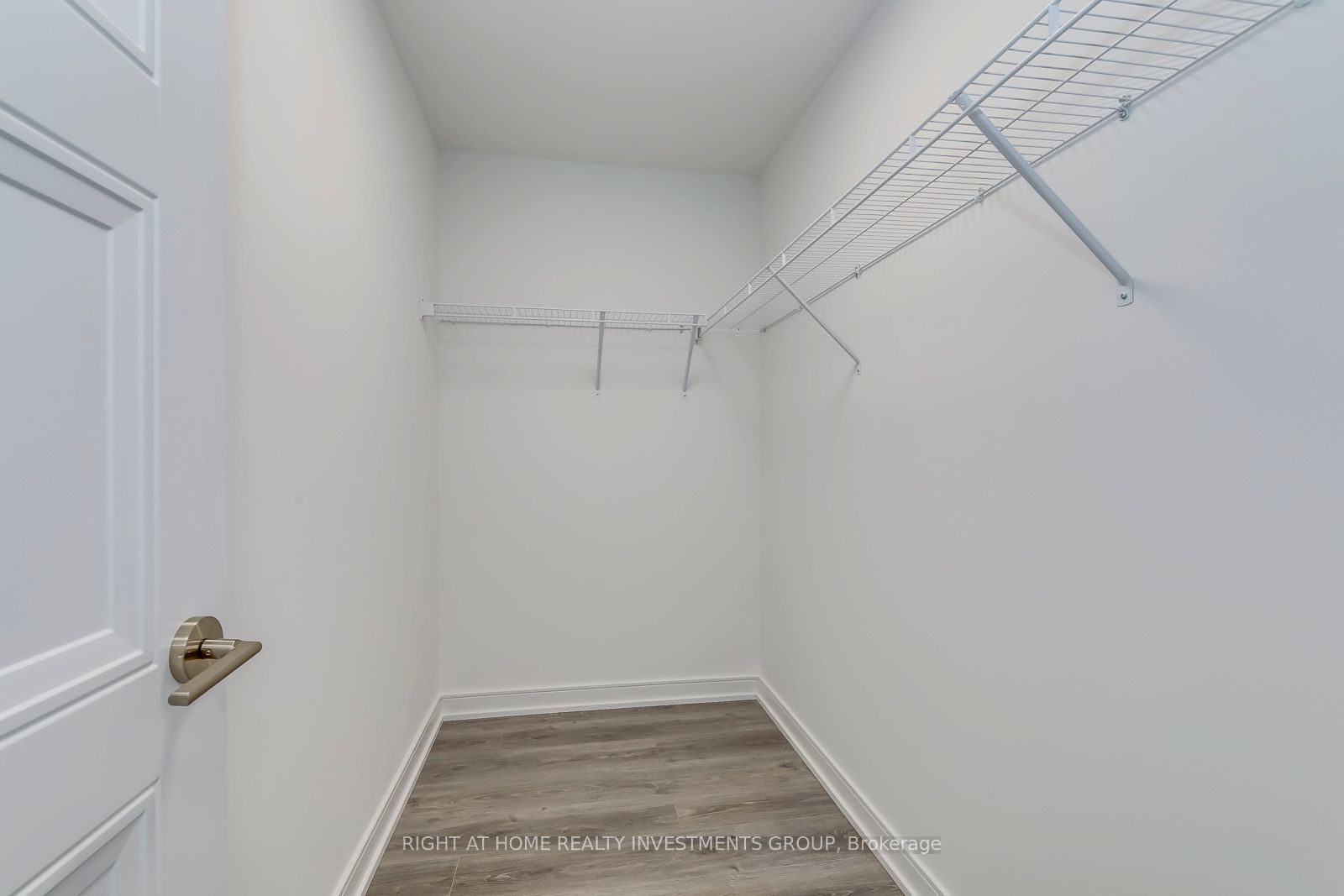 25 Neighbourhood Lane, #414