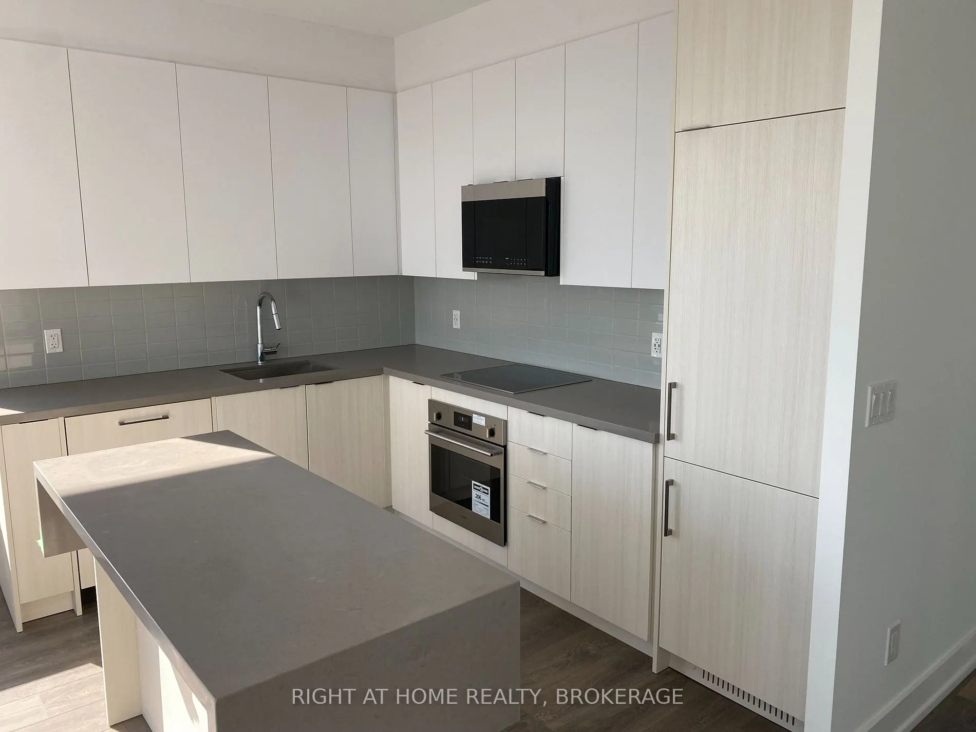297 Oak Walk Dr, #2503