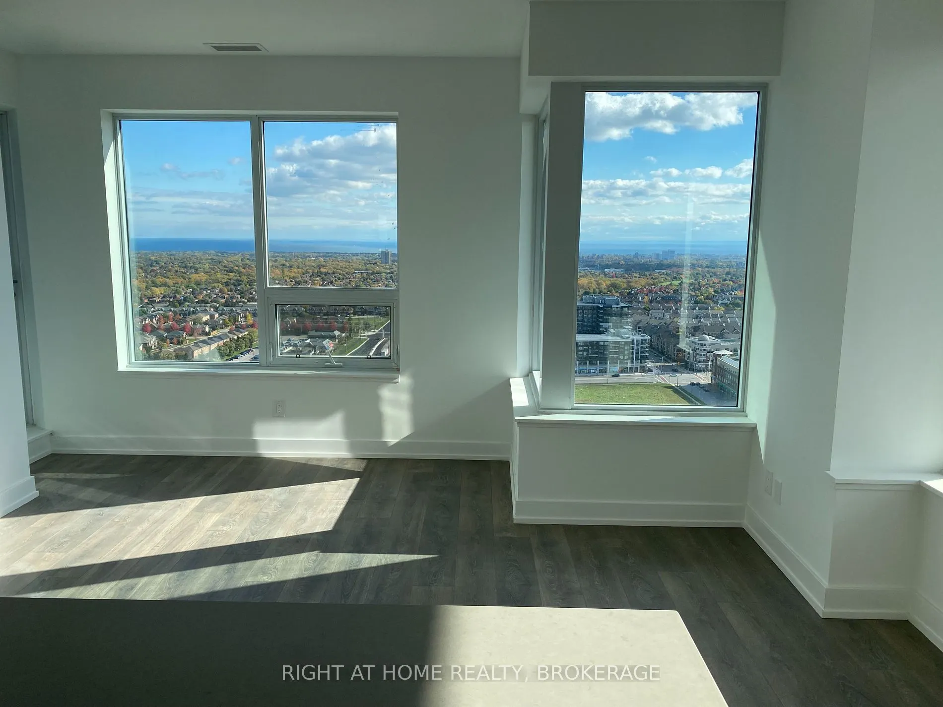 297 Oak Walk Dr, #2503