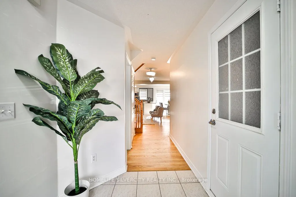 55 Samantha Cres