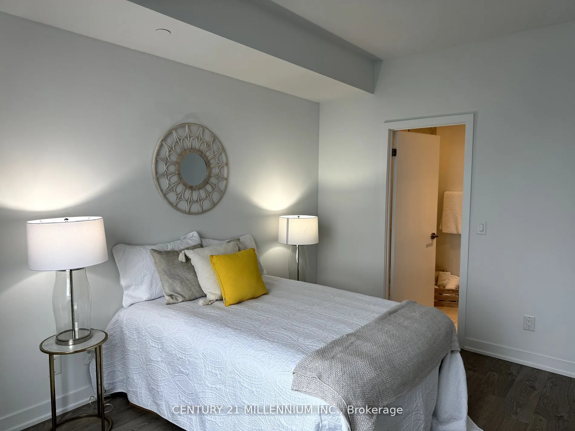 1926 Lakeshore Blvd, #3009
