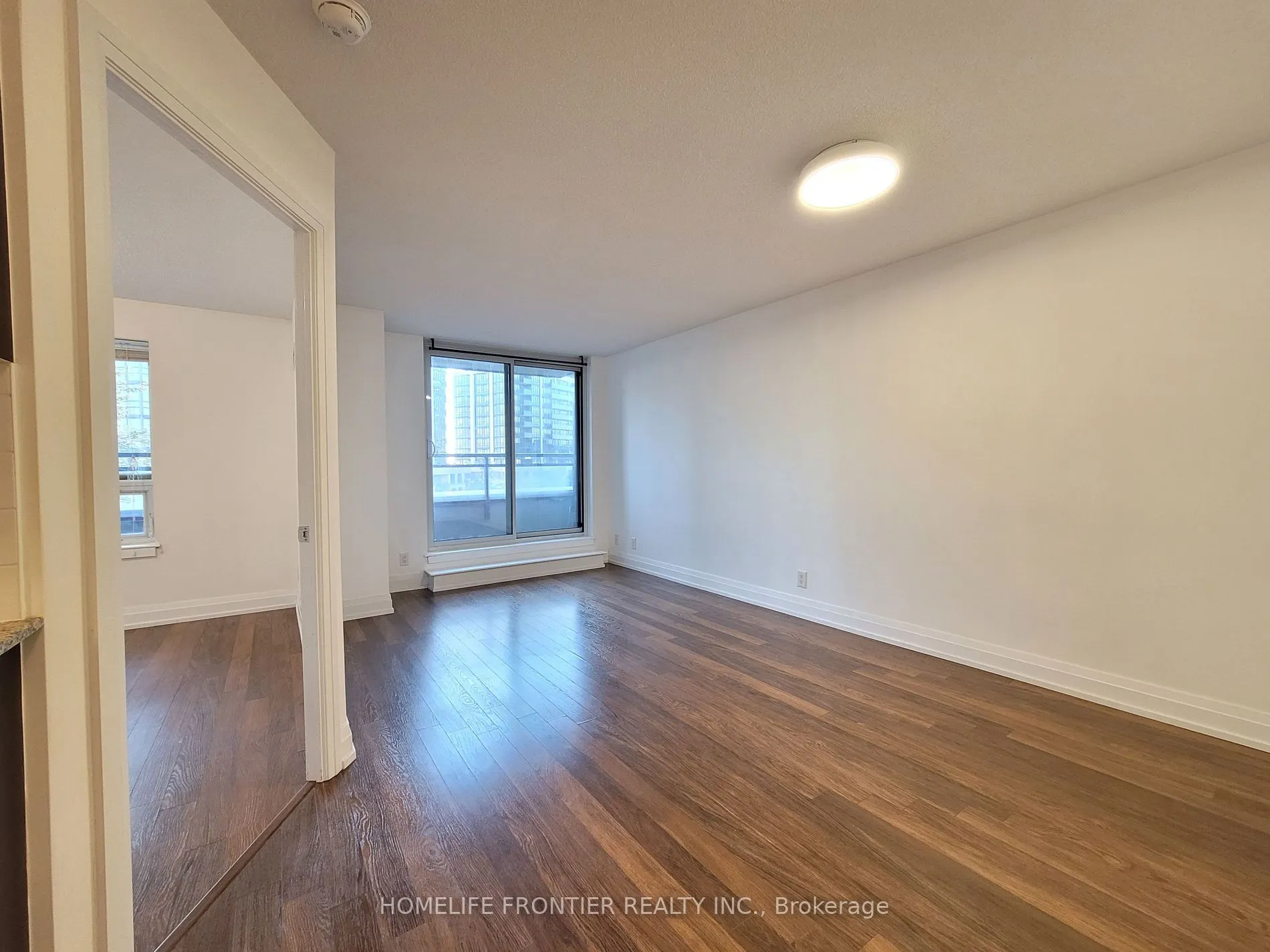 1060 Sheppard Ave W, #403