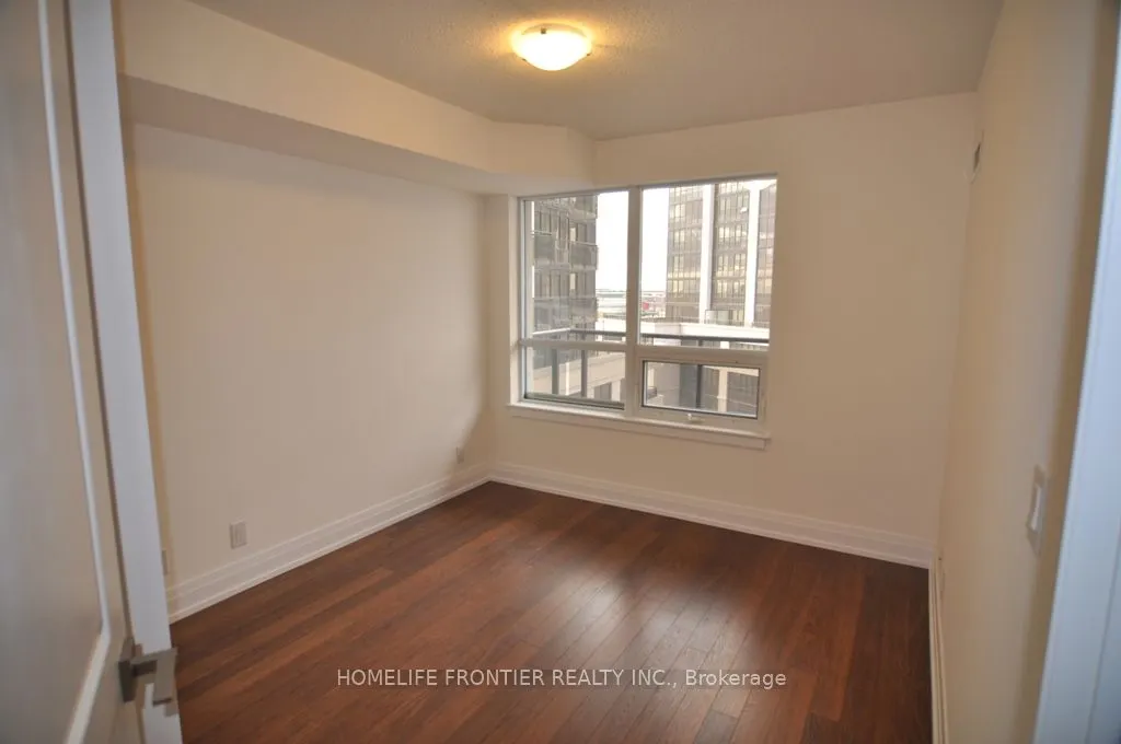 1060 Sheppard Ave W, #403