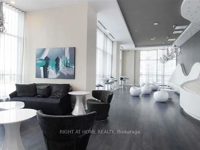 80 Marine Parade Dr, #331