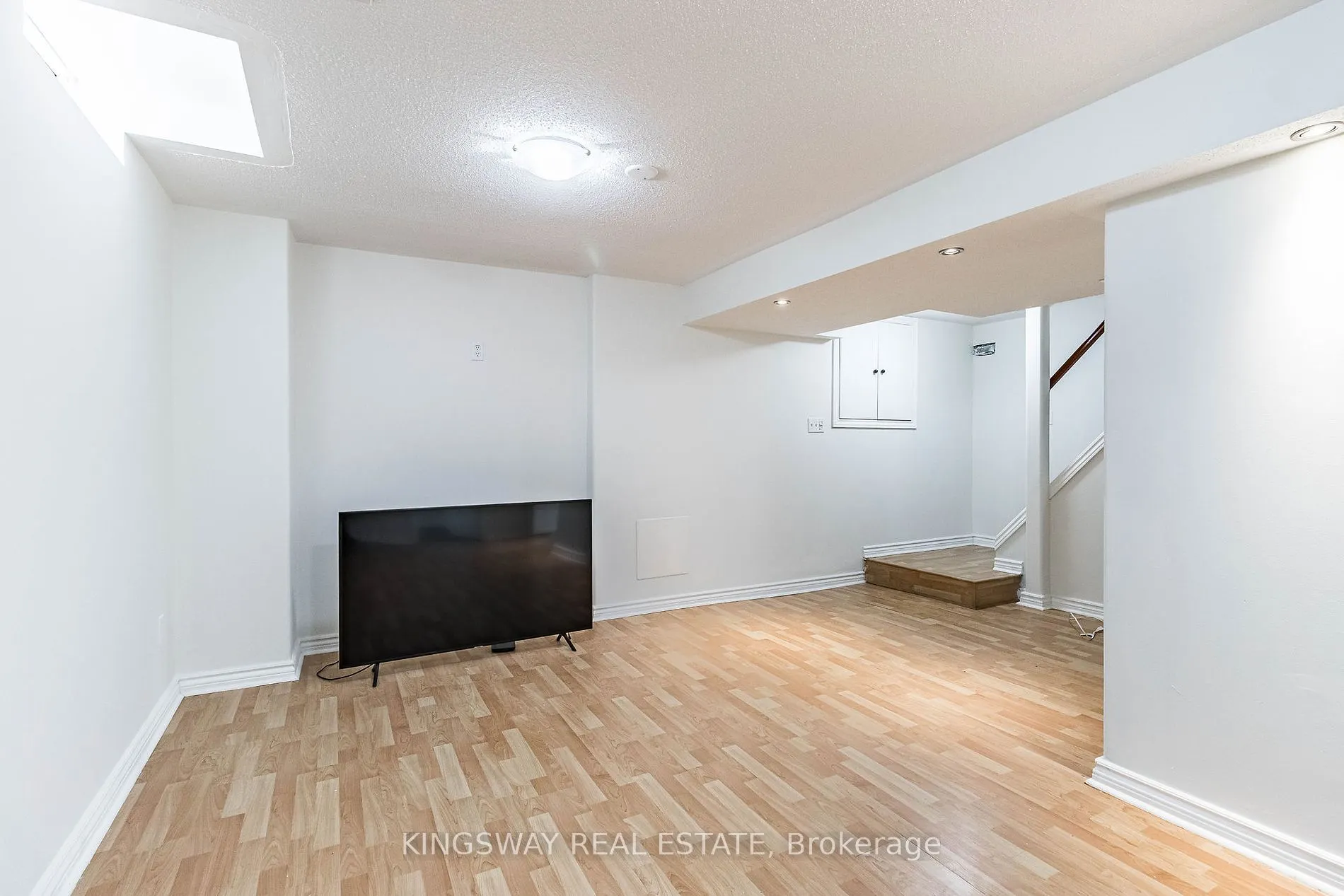 21 Tralee St
