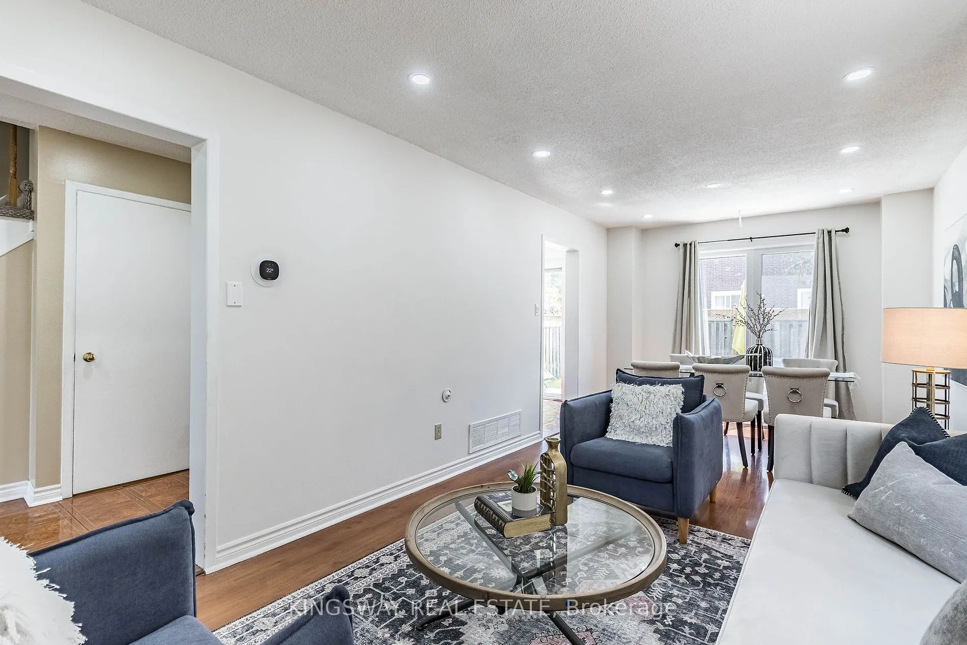 21 Tralee St