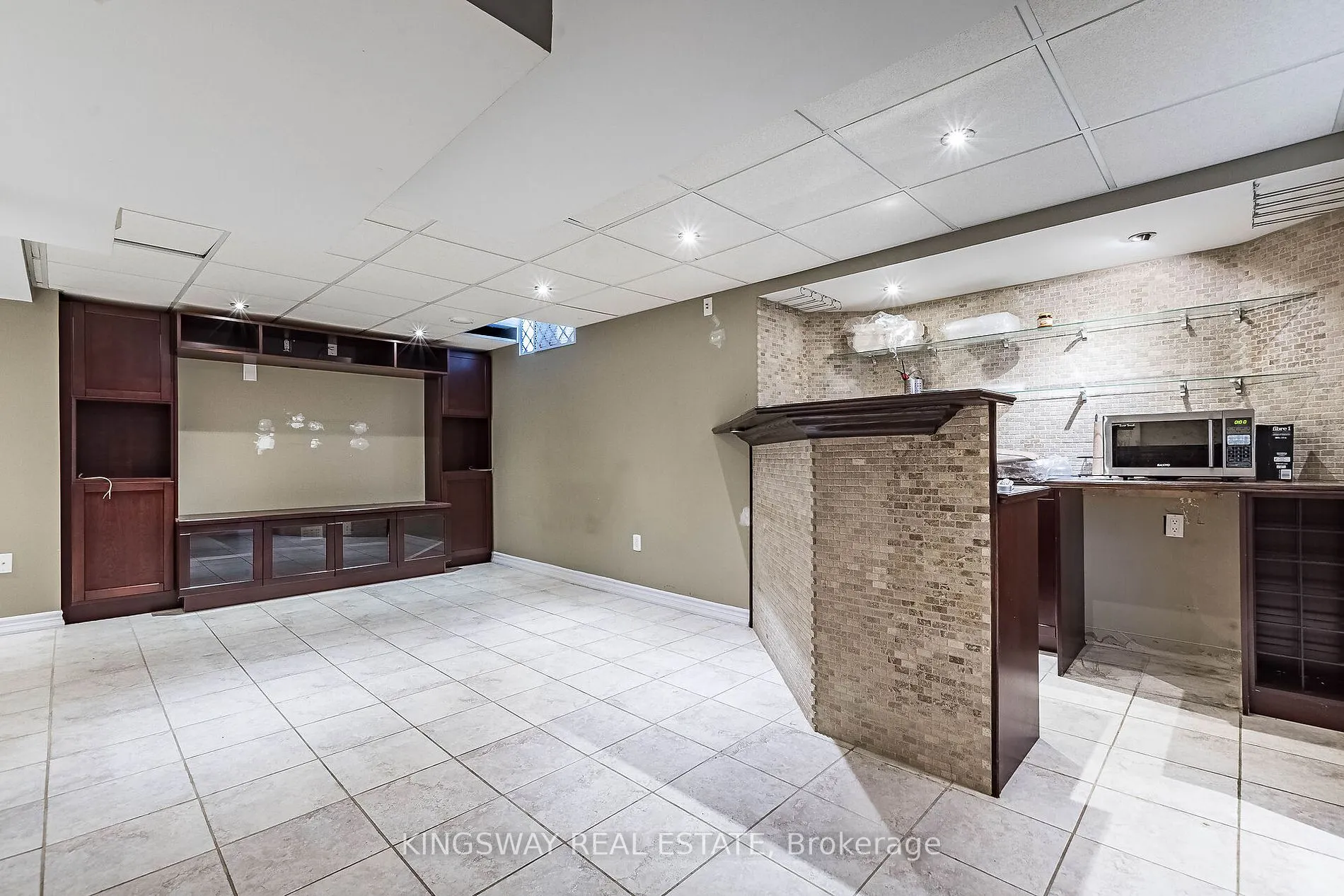767 Sombrero Way