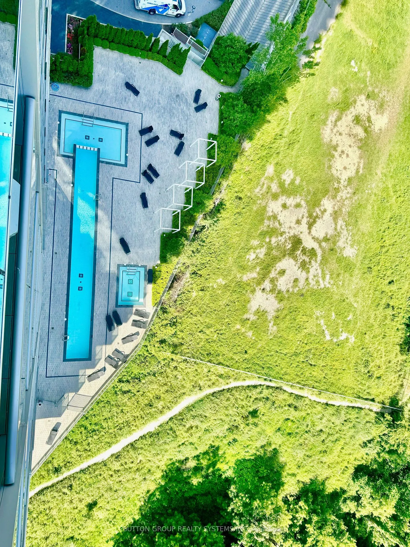 88 Park Lawn Rd, #1807