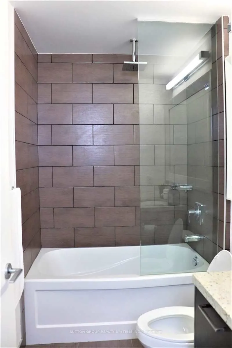 88 Park Lawn Rd, #1807