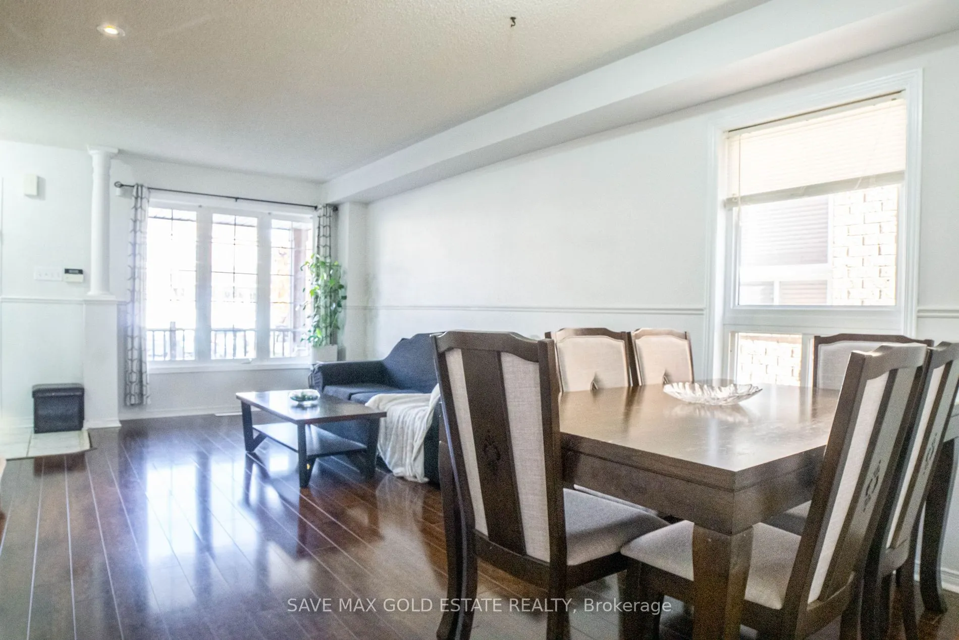 75 Saintsbury Cres