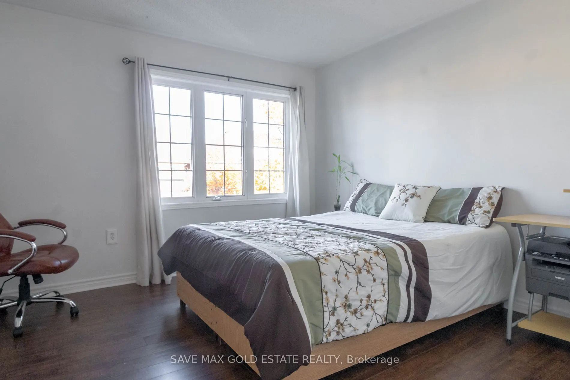 75 Saintsbury Cres
