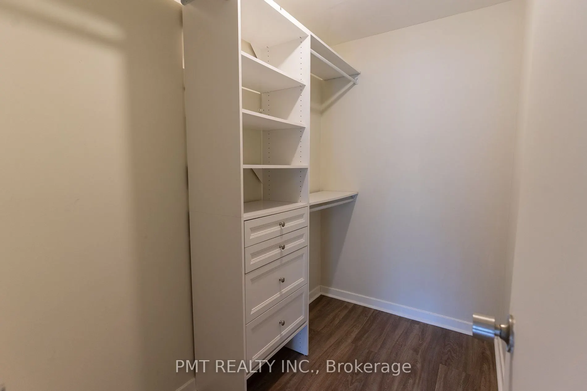 1580 Mississauga Valley Blvd, #103