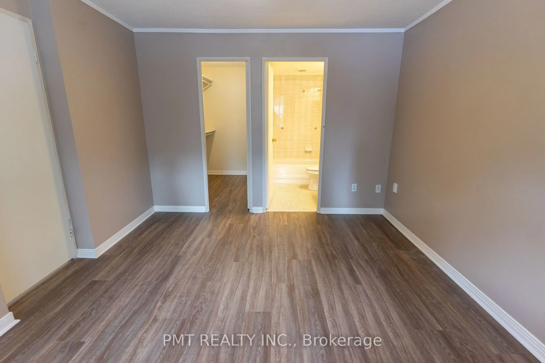 1580 Mississauga Valley Blvd, #103
