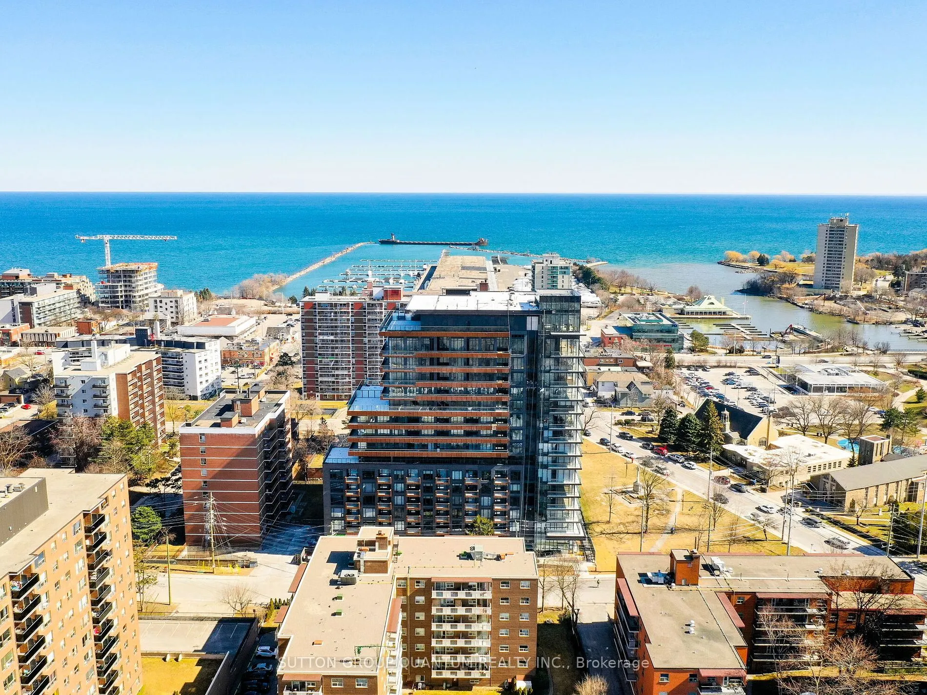 21 Park St E, #501
