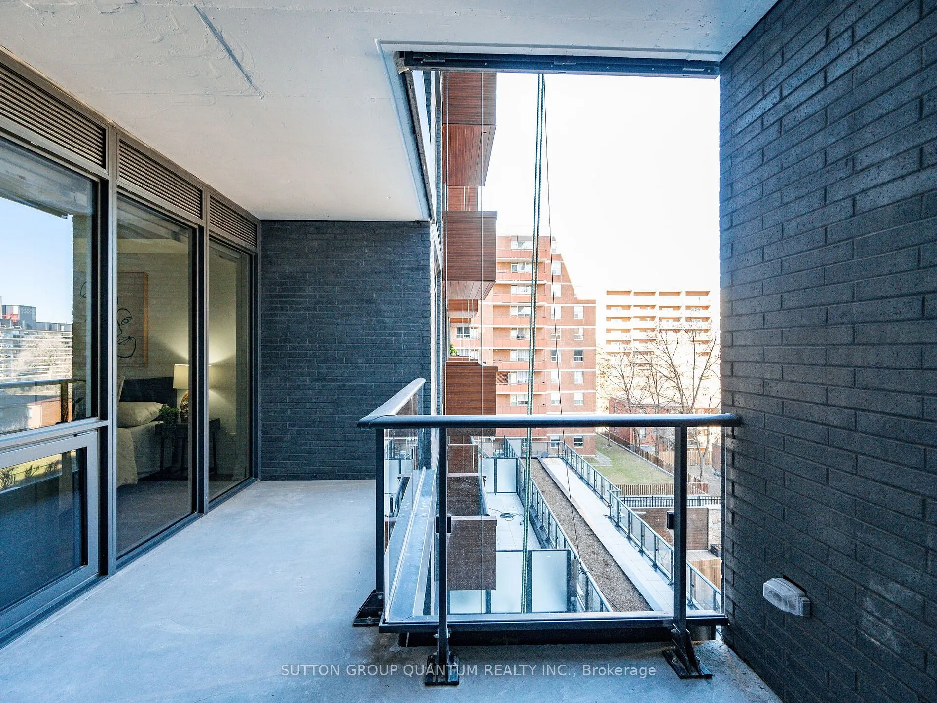 21 Park St E, #501