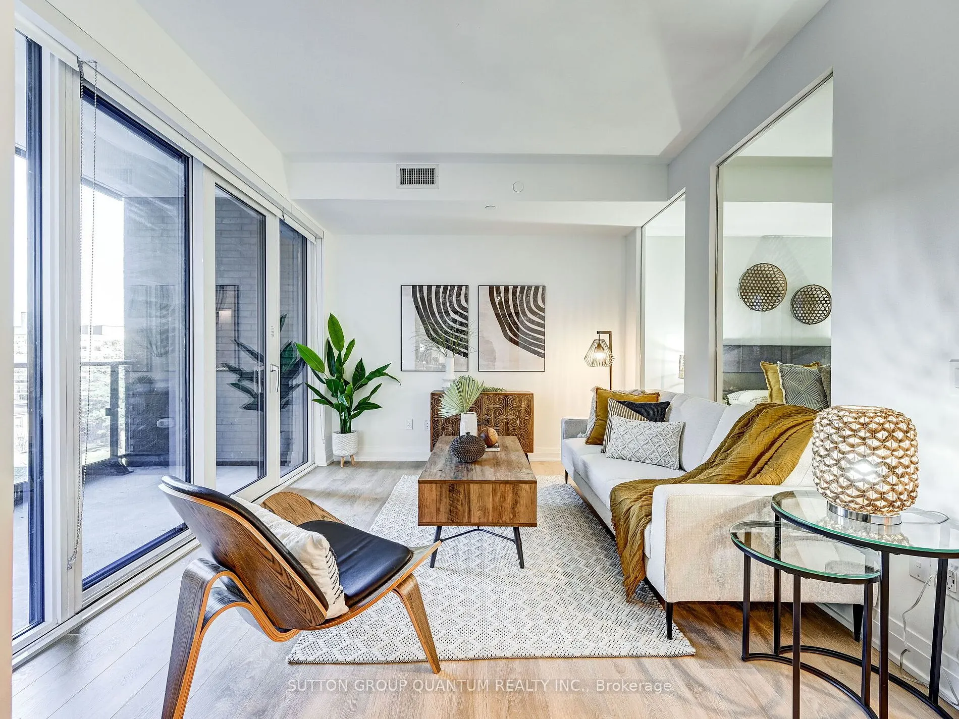 21 Park St E, #501