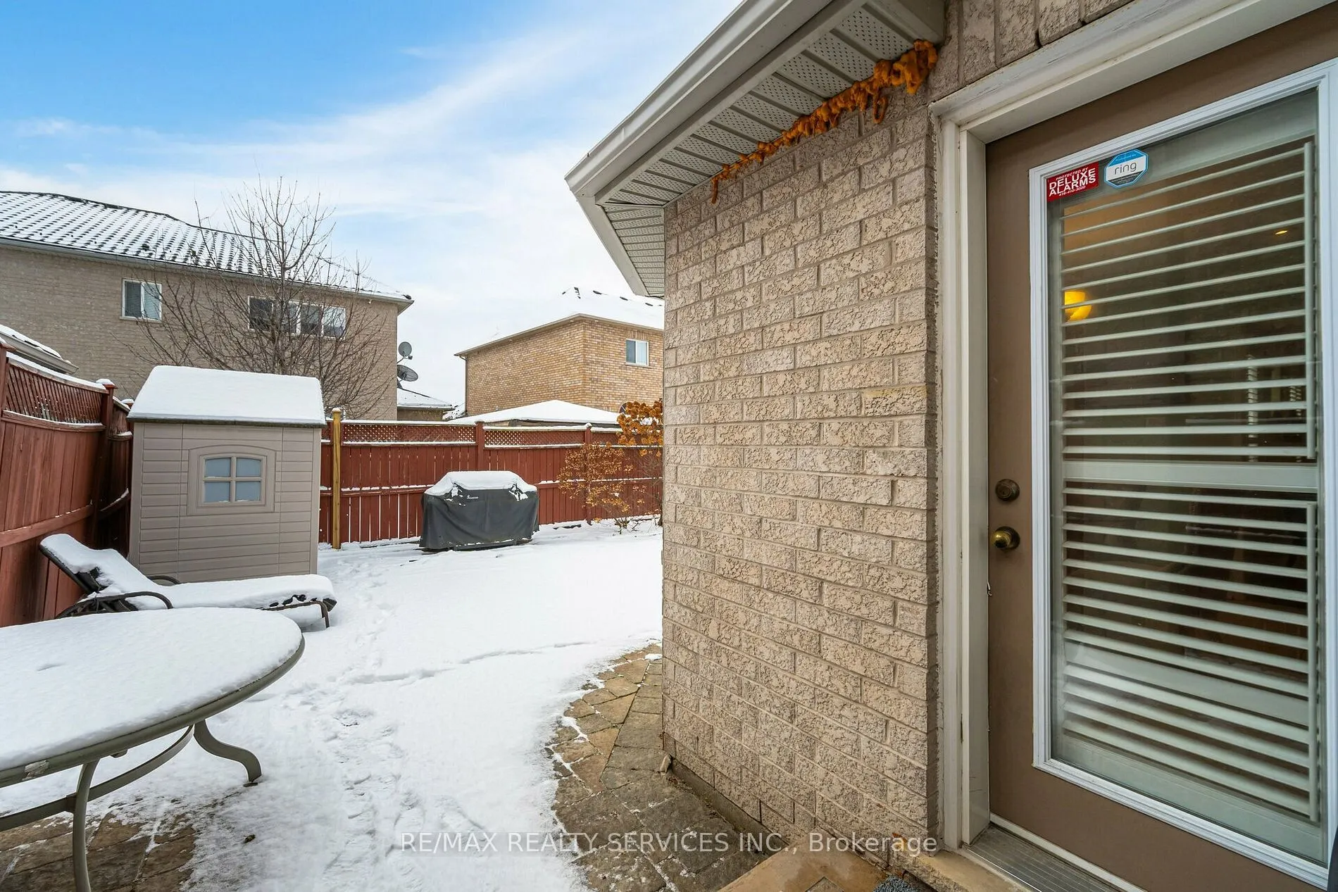 64 Edenbrook Hill Dr