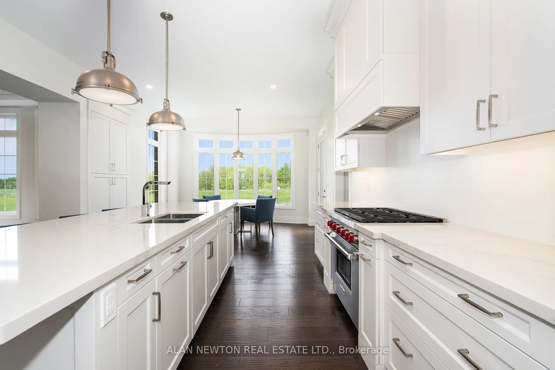 276 Amos Dr