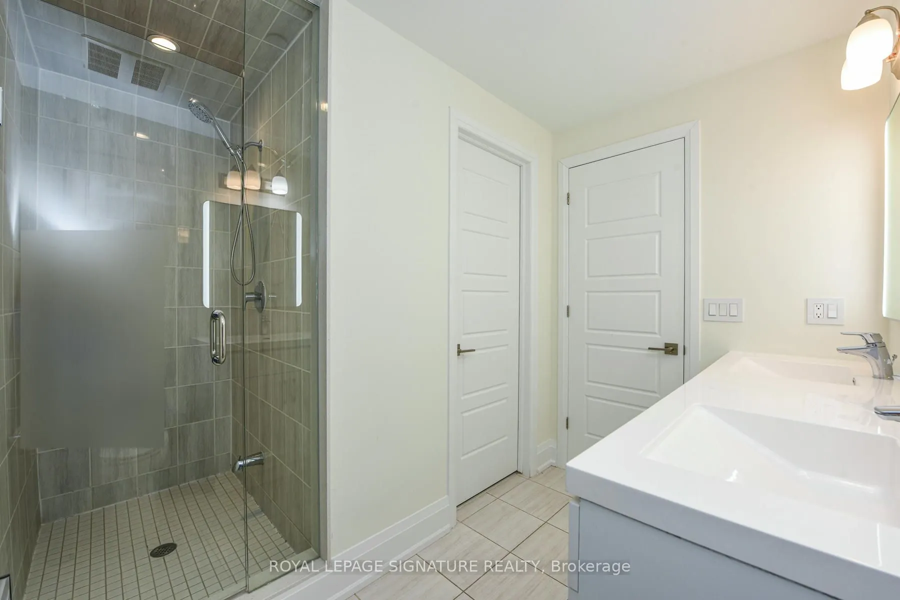 3028 Creekshore Common, #11